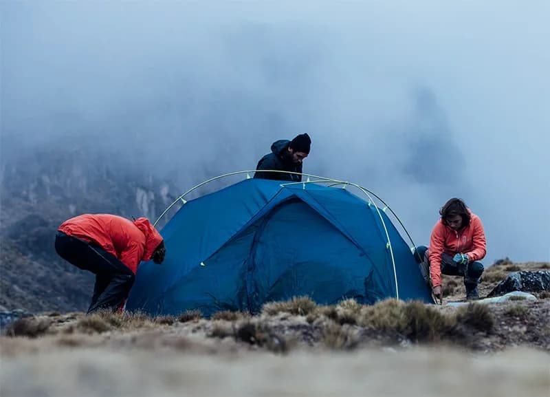 Jak rozłożyć namiot instrukcja – uniknij najczęstszych błędów