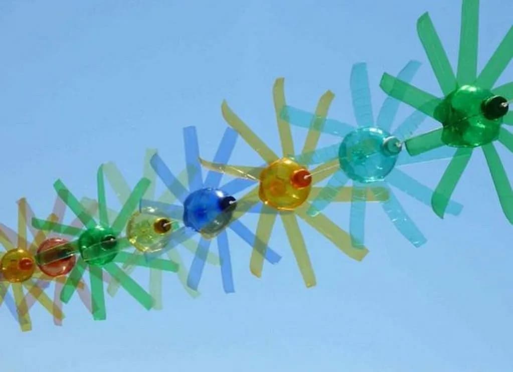 Jak zrobić wiatrak z butelki - proste i kreatywne pomysły DIY