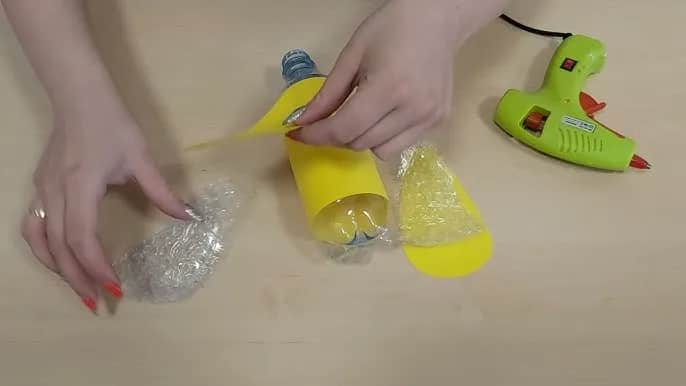 Jak zrobić pszczółkę z butelki - łatwy projekt dla dzieci w każdym wieku