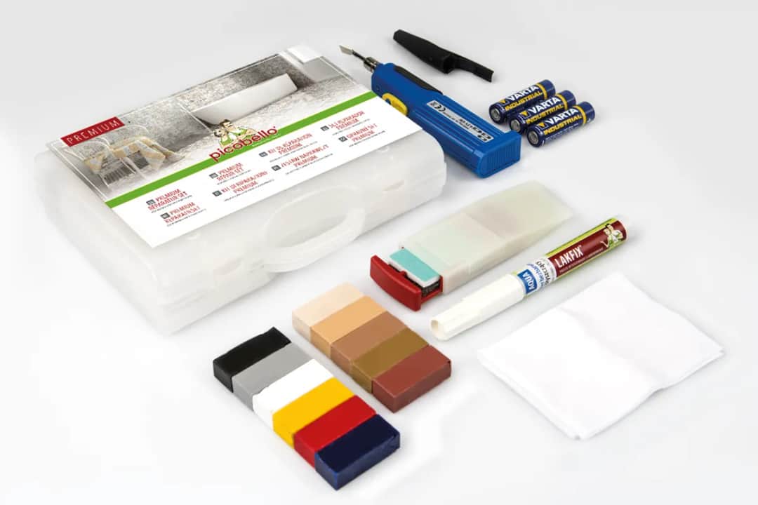 Czym skleić pękniętą płytkę ceramiczną? Sprawdzone metody naprawy Czym skleić pękniętą płytkę ceramiczną? Sprawdzone metody naprawy