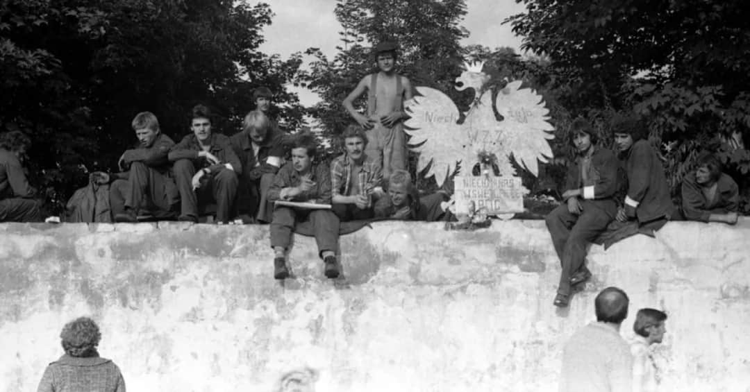 Kiedy powstała solidarność i jak zmieniła Polskę na zawsze