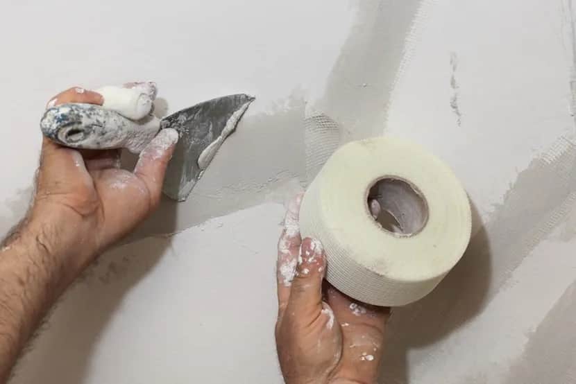 Jak naprawić dziury w ścianie - proste kroki i skuteczne triki